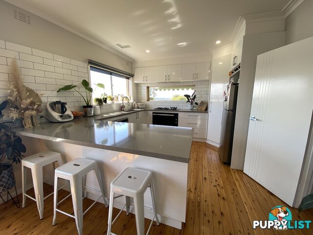 594 Whinray Crescent EAST ALBURY NSW 2640