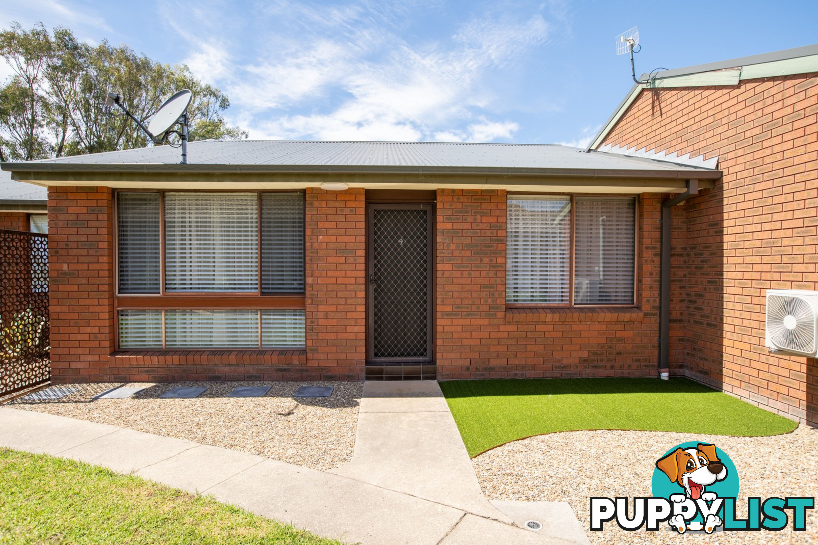 9 607 Prune Street LAVINGTON NSW 2641