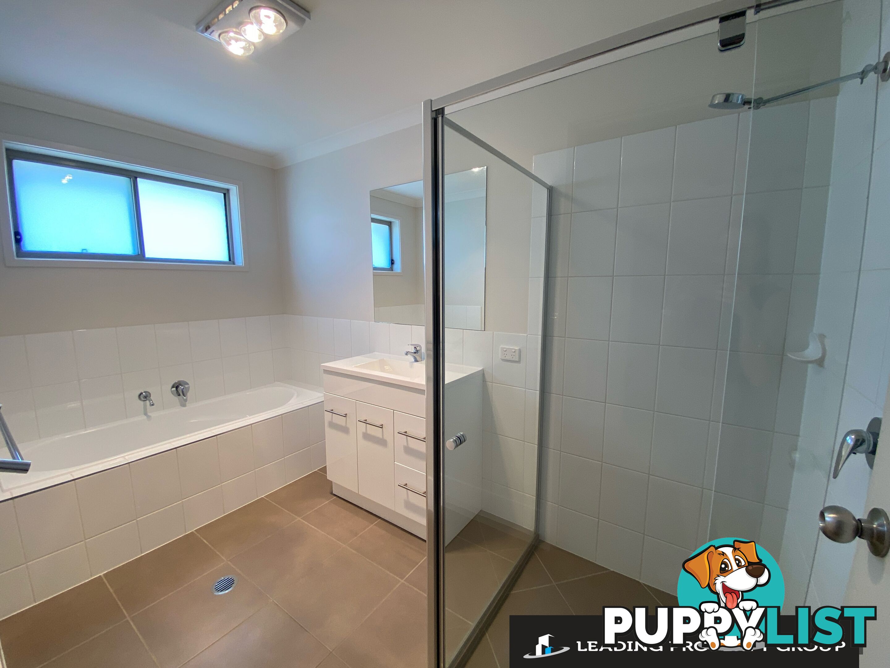 2a Royce Crescent LAVINGTON NSW 2641
