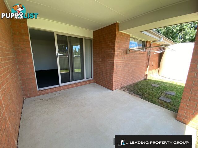 2a Royce Crescent LAVINGTON NSW 2641