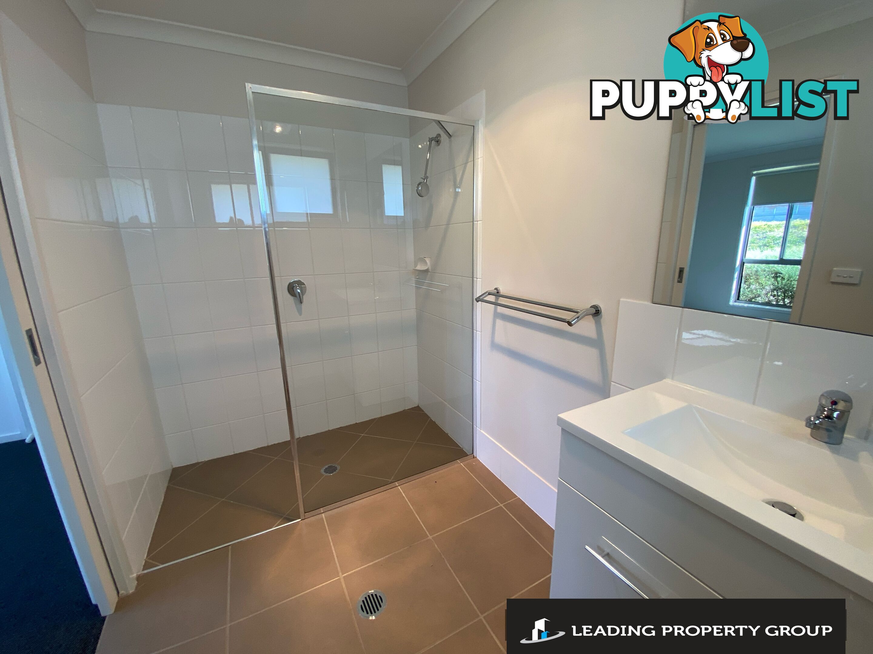 2a Royce Crescent LAVINGTON NSW 2641