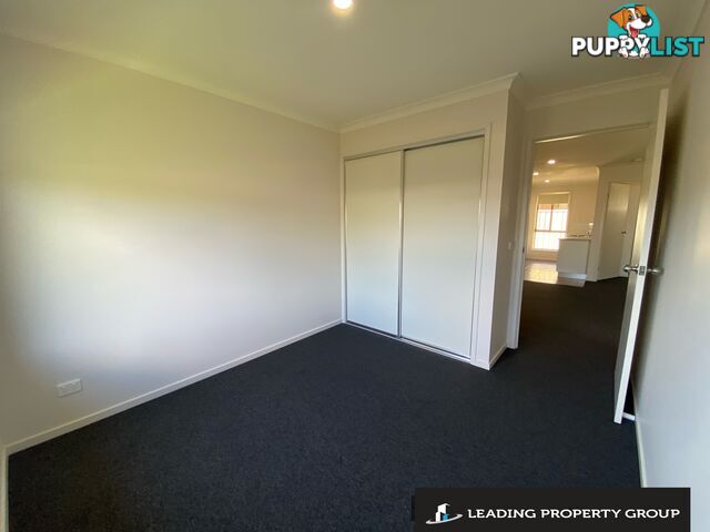 2a Royce Crescent LAVINGTON NSW 2641