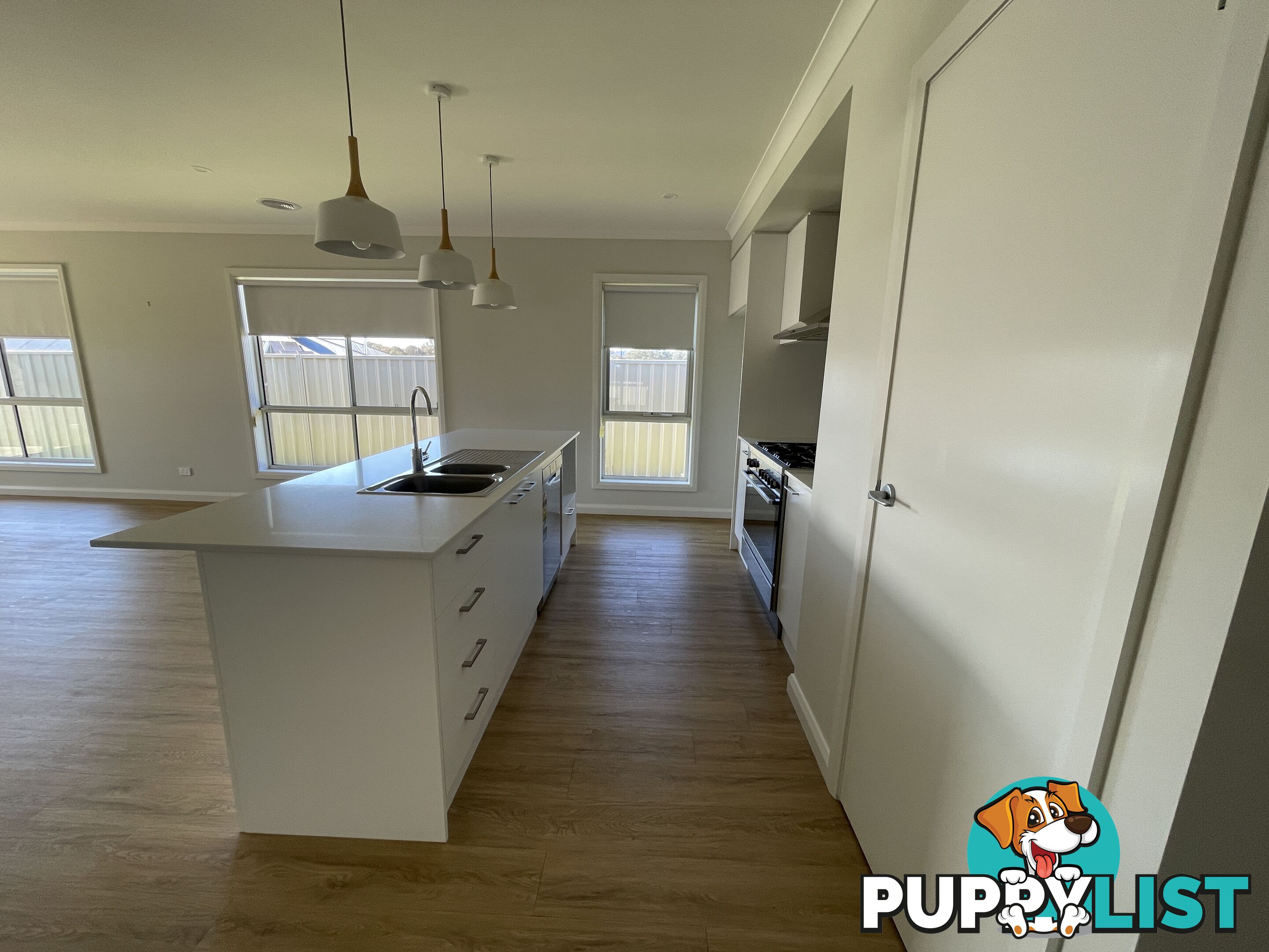 24 Glenwood Boulevard BARANDUDA VIC 3691