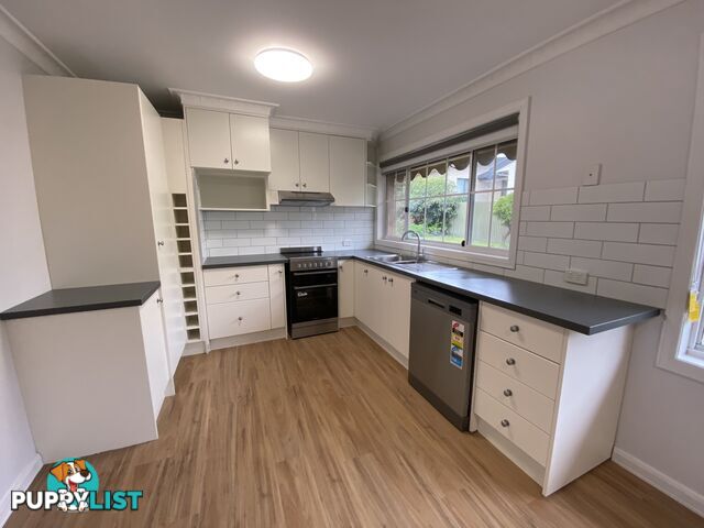 2 76 Western View Drive WEST ALBURY NSW 2640