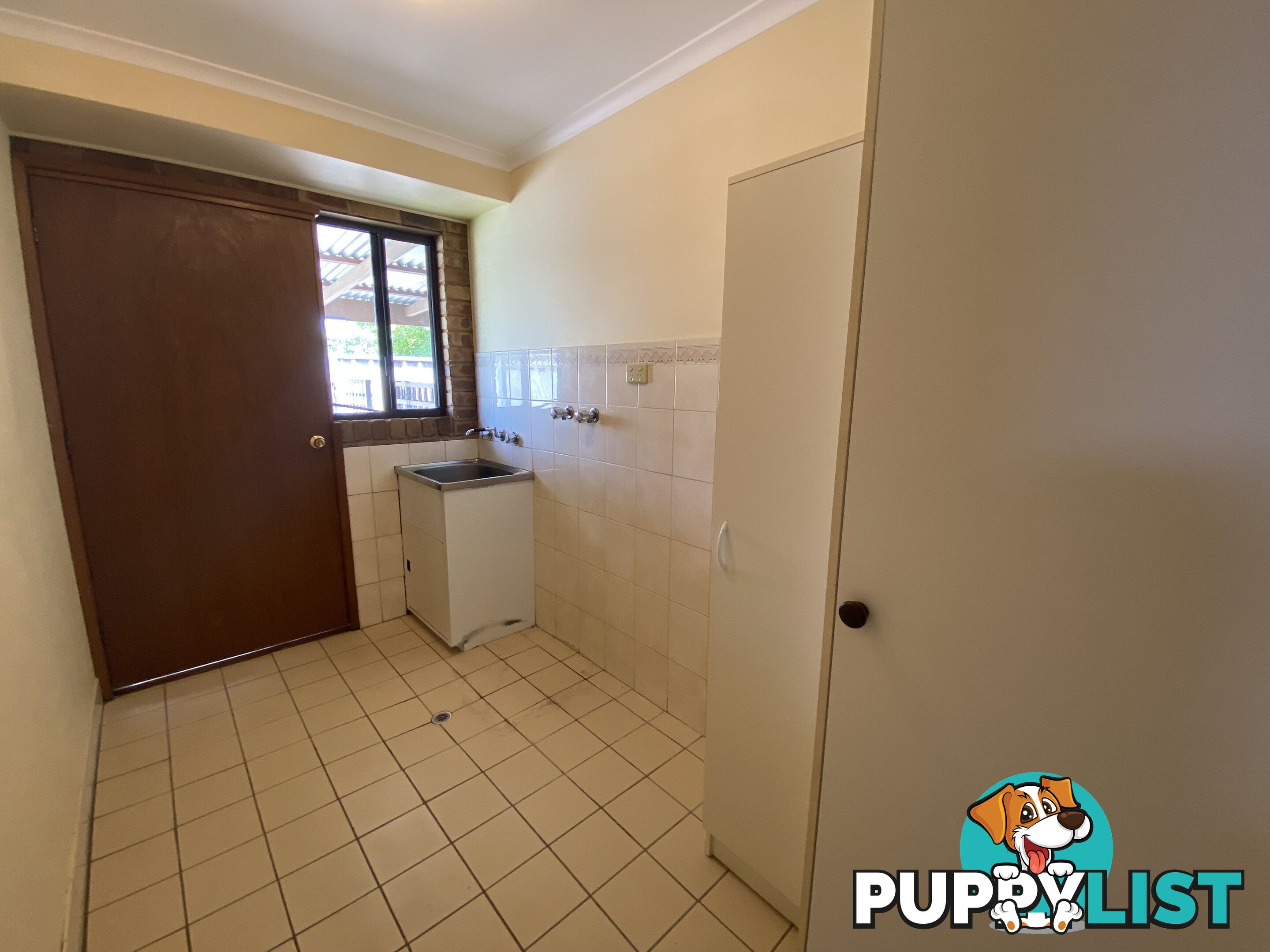 4 573 Heathwood Avenue LAVINGTON NSW 2641