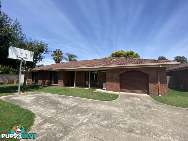 4 573 Heathwood Avenue LAVINGTON NSW 2641