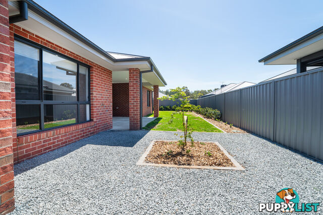 71 Cardiff Drive THURGOONA NSW 2640