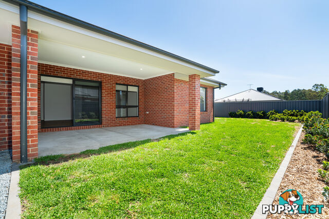 71 Cardiff Drive THURGOONA NSW 2640