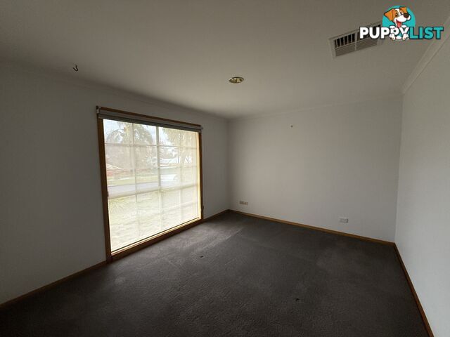 1 Billy Hughes Court WEST WODONGA VIC 3690