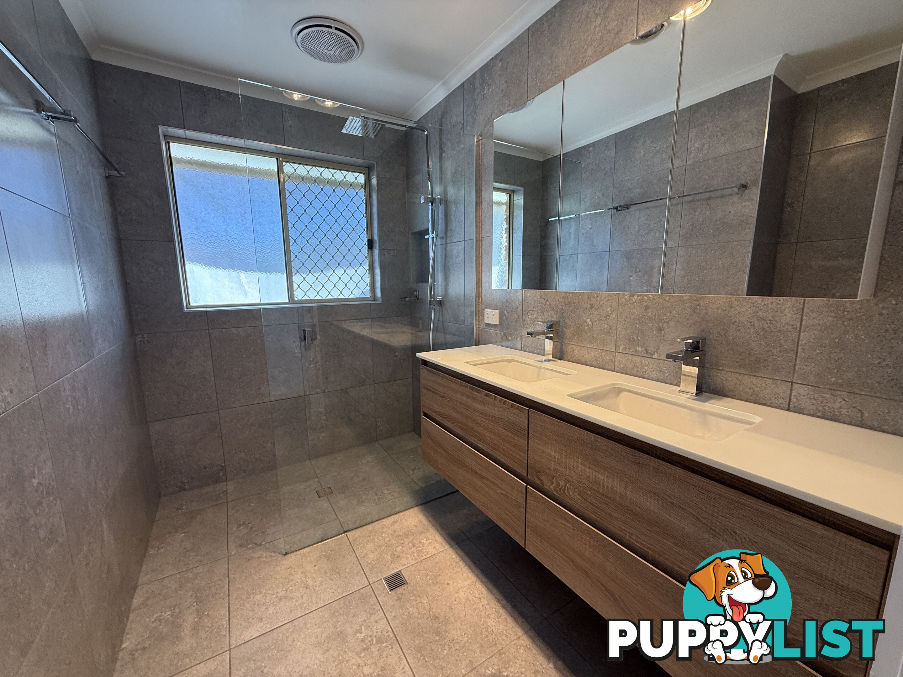 8 Mitta Grove LAVINGTON NSW 2641
