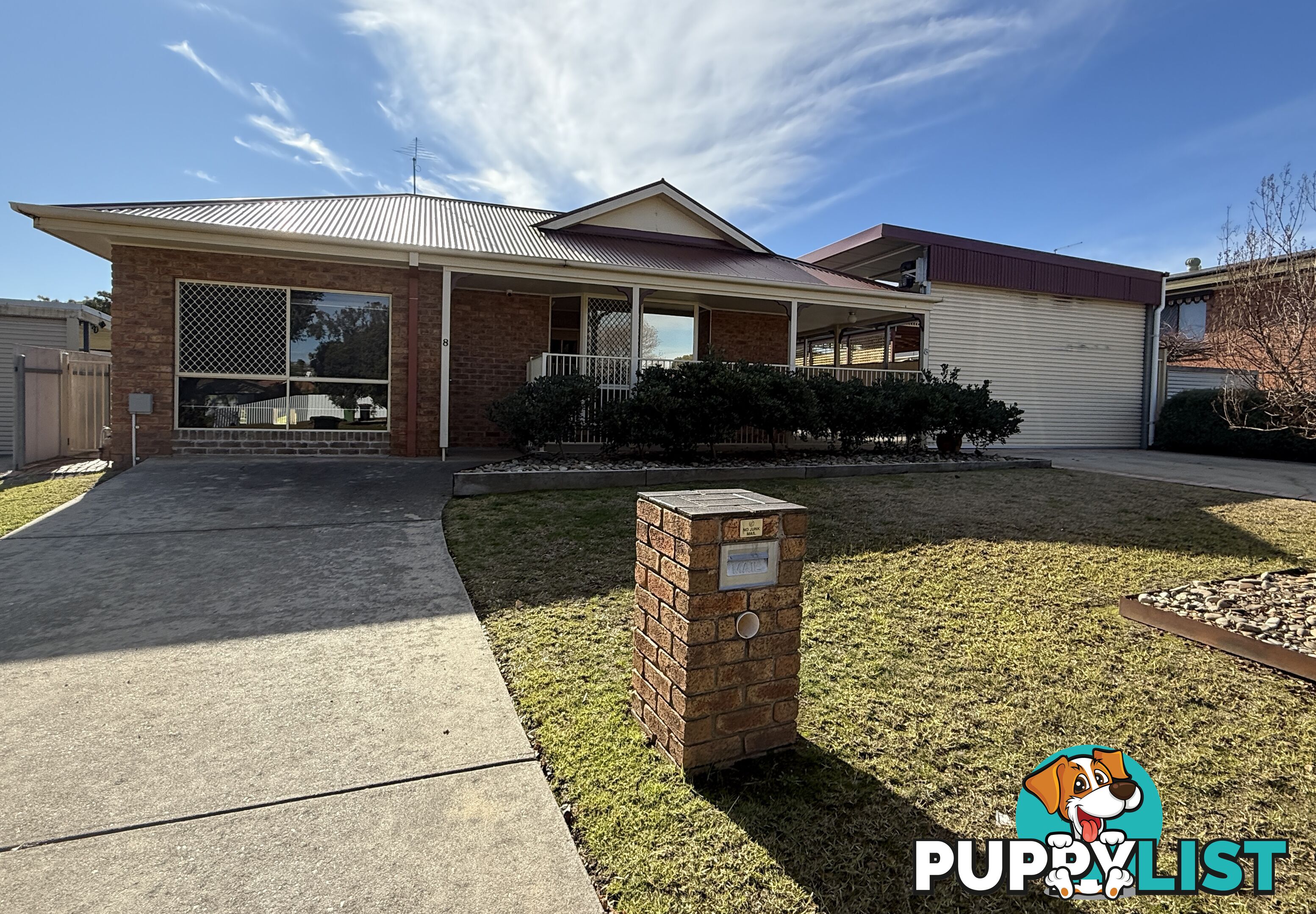 8 Mitta Grove LAVINGTON NSW 2641