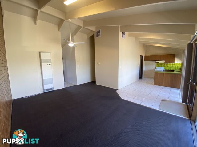 46 588 Oliver Street LAVINGTON NSW 2641