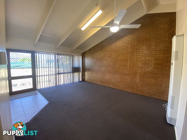 46 588 Oliver Street LAVINGTON NSW 2641