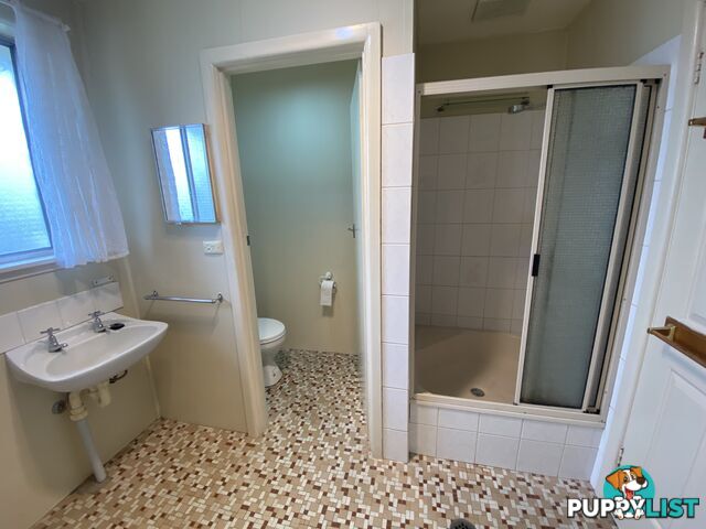 1 237 Gulpha Street NORTH ALBURY NSW 2640