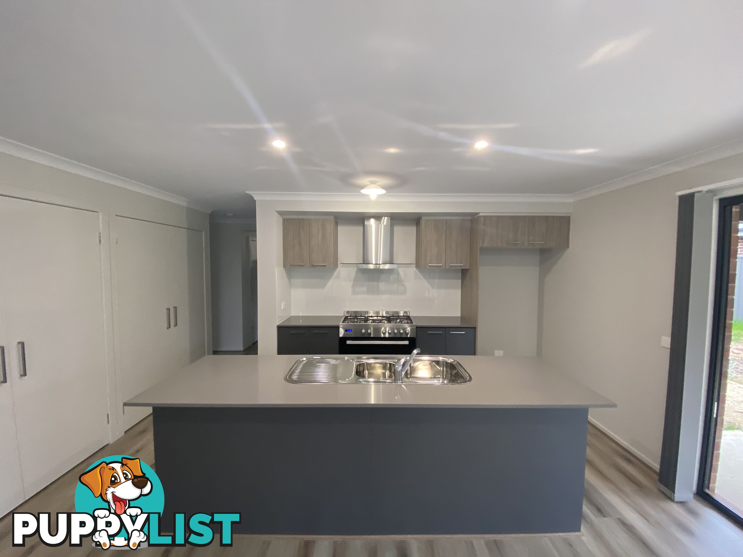 21 Lankester Court THURGOONA NSW 2640