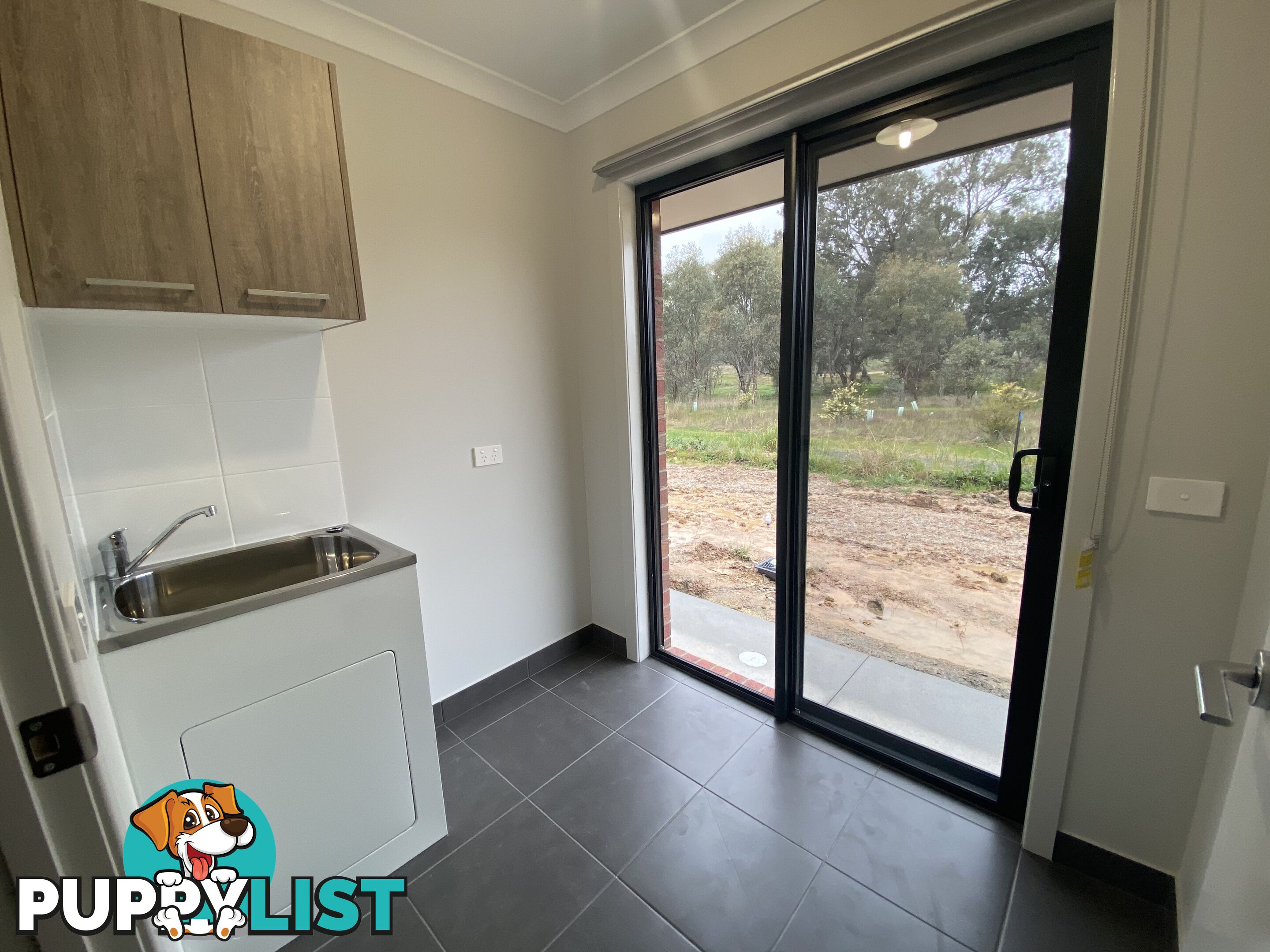 21 Lankester Court THURGOONA NSW 2640