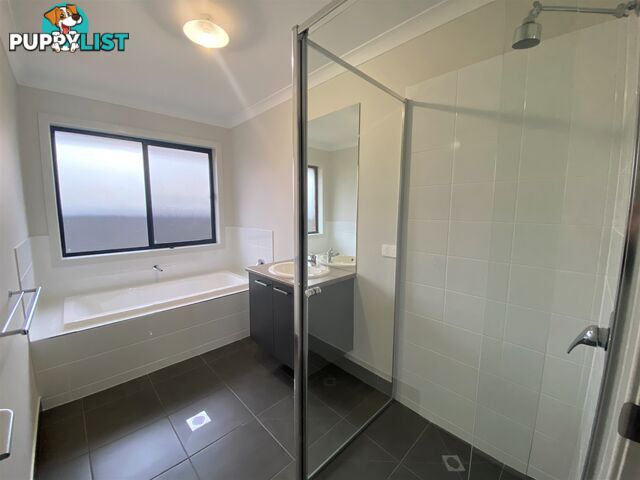 21 Lankester Court THURGOONA NSW 2640