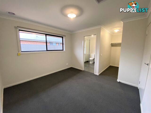 21 Lankester Court THURGOONA NSW 2640