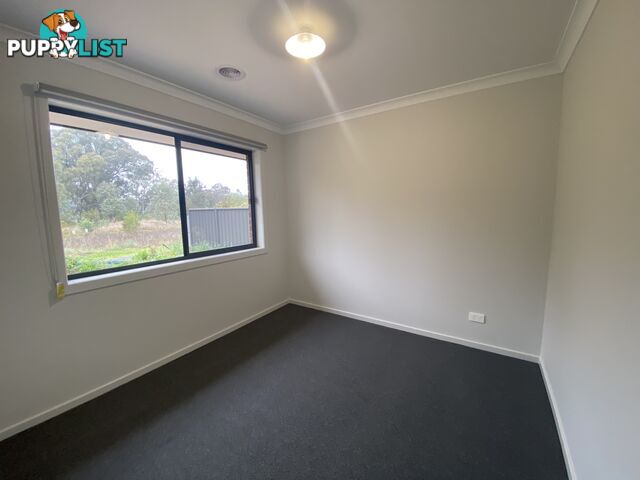 21 Lankester Court THURGOONA NSW 2640