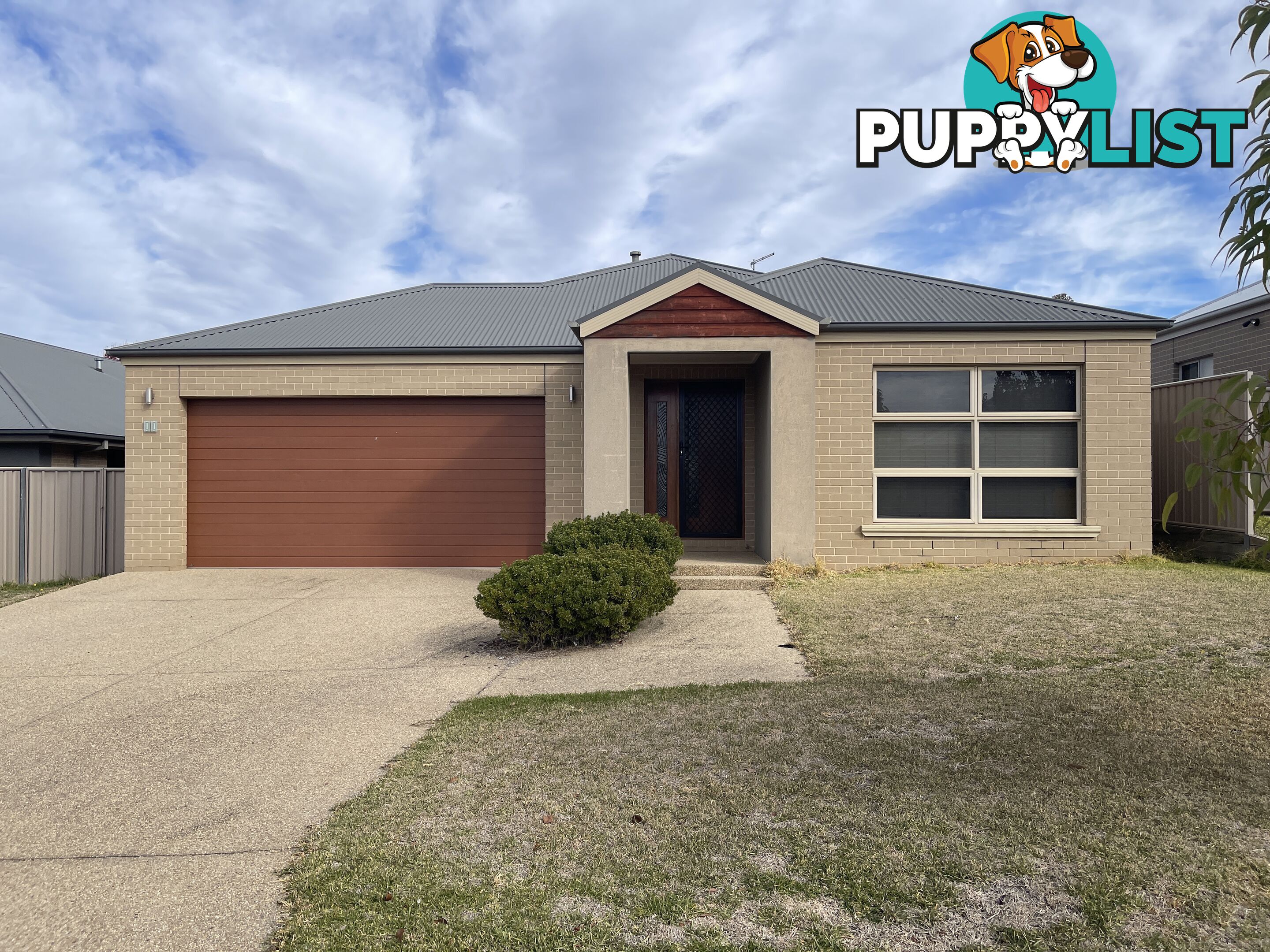11 Lawson Circuit LAVINGTON NSW 2641
