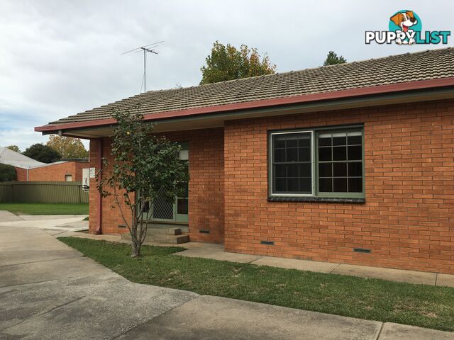 1 611 Olive Street ALBURY NSW 2640