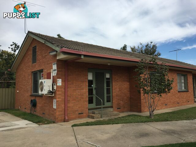 1 611 Olive Street ALBURY NSW 2640