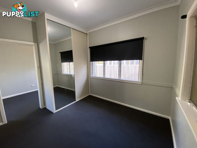 1 461 Douglas Road LAVINGTON NSW 2641