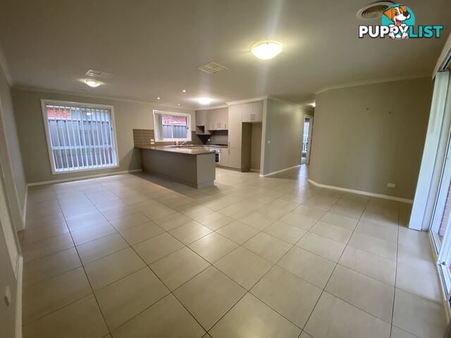 56 Egret Way THURGOONA NSW 2640