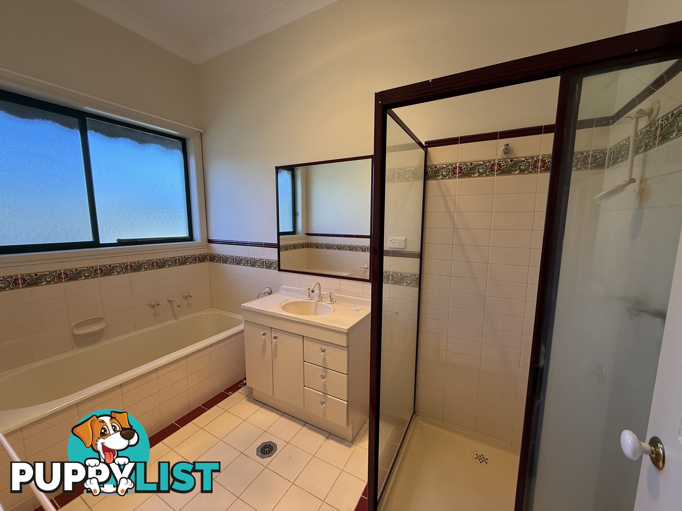 672 Centaur Road LAVINGTON NSW 2641