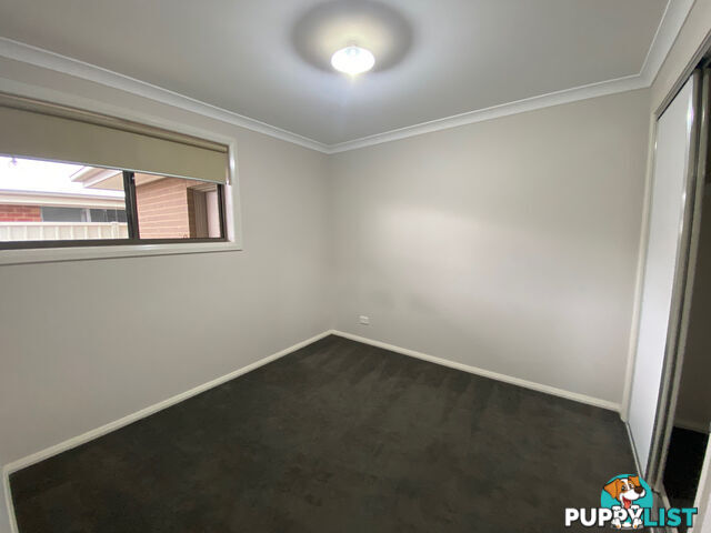 2 30 Hanrahan Street HAMILTON VALLEY NSW 2641