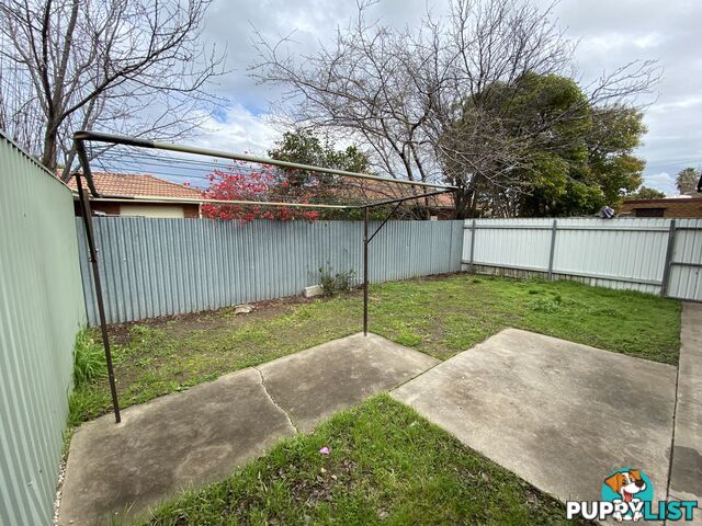 2 414 Bevan Street LAVINGTON NSW 2641
