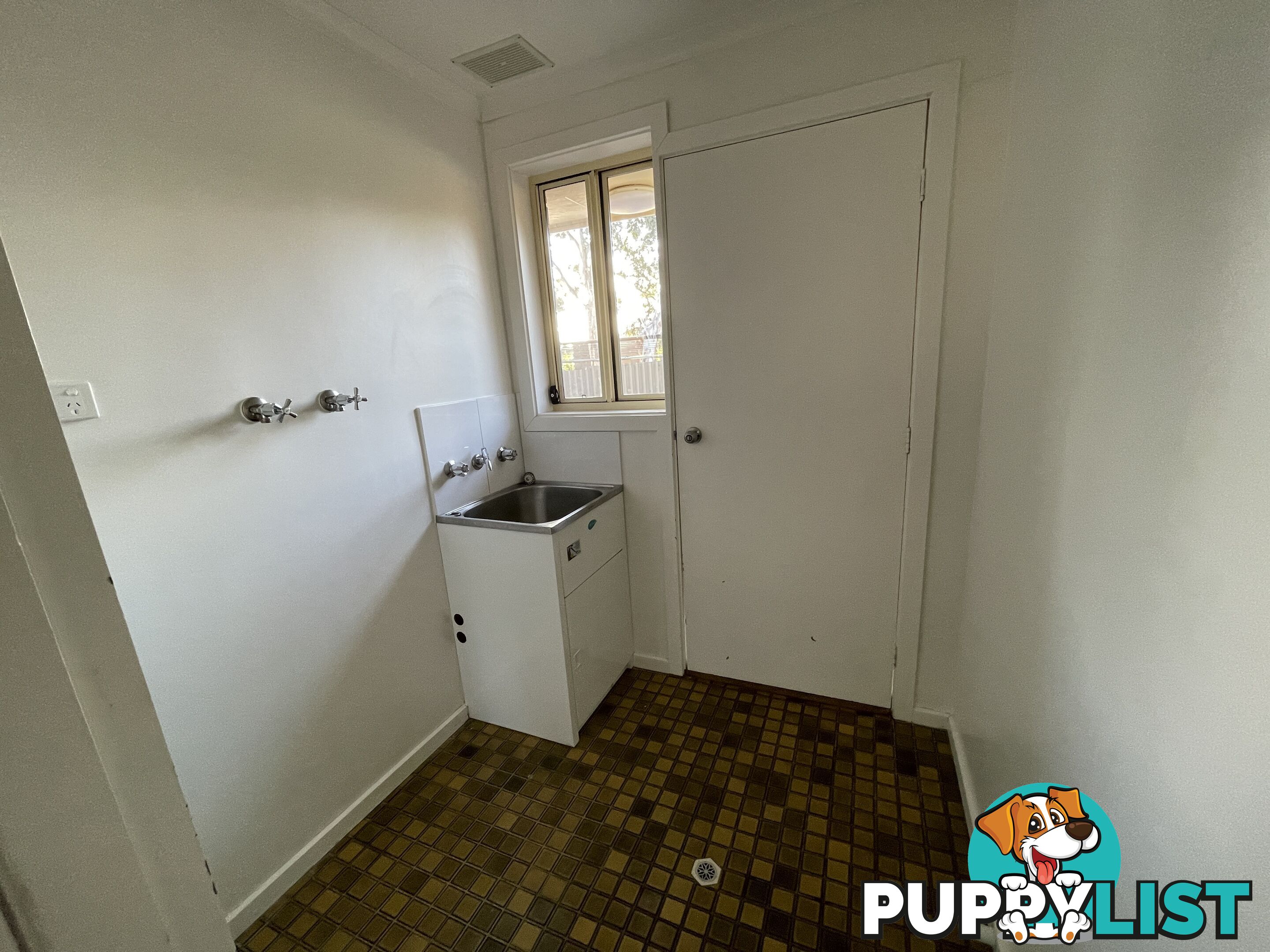 2 4 Skipton Court WODONGA VIC 3690