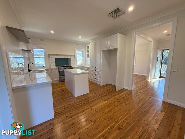 929 Padman Drive WEST ALBURY NSW 2640