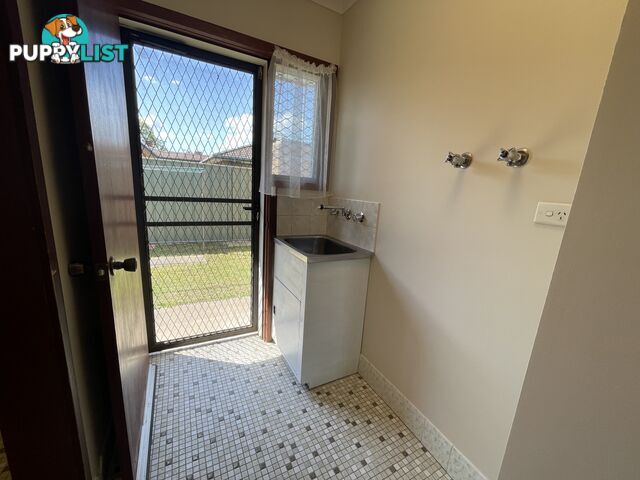 1 422 Kotthoff Street LAVINGTON NSW 2641