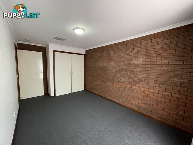 1 411E Ross Circuit LAVINGTON NSW 2641
