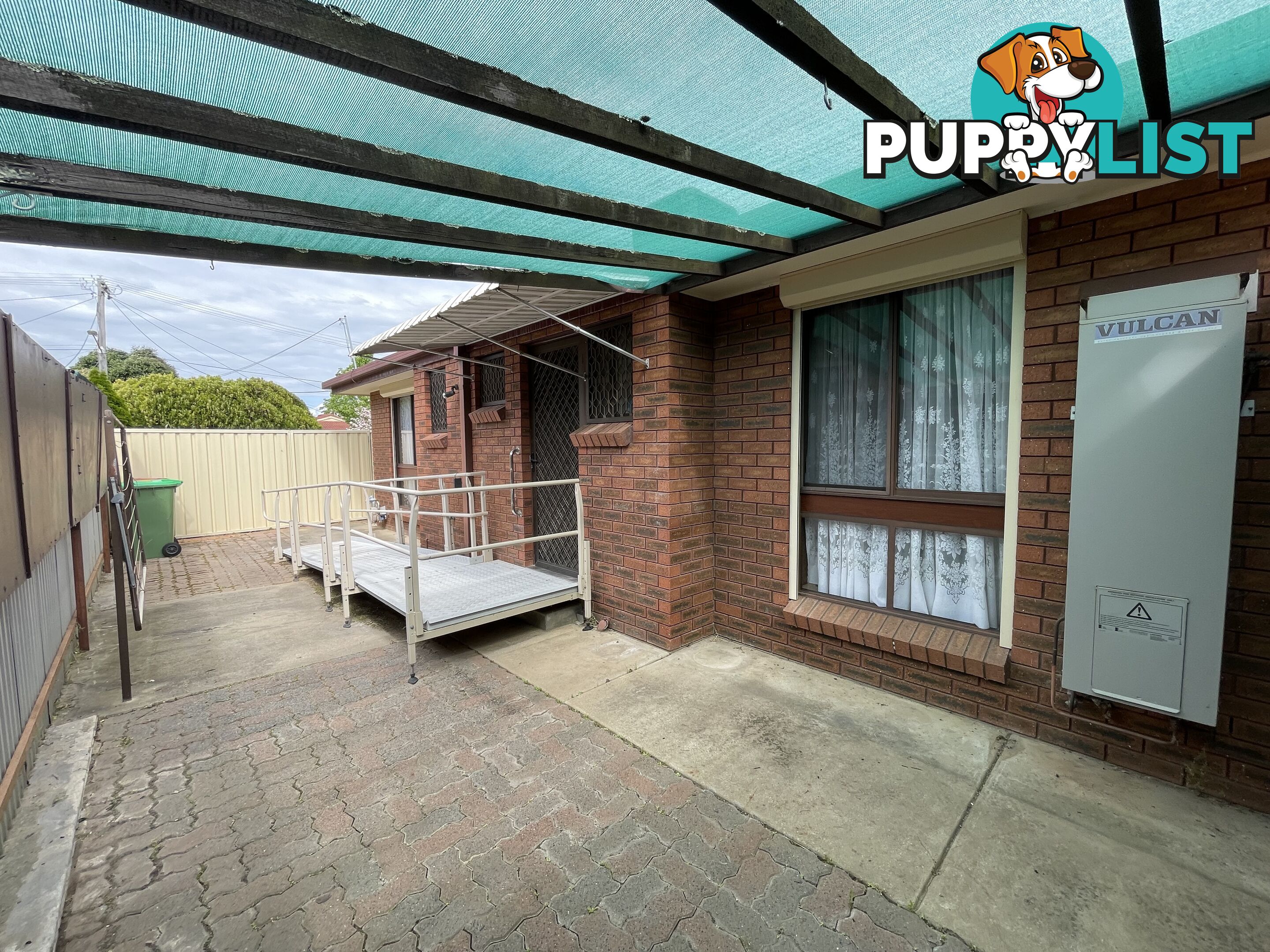 1 411E Ross Circuit LAVINGTON NSW 2641