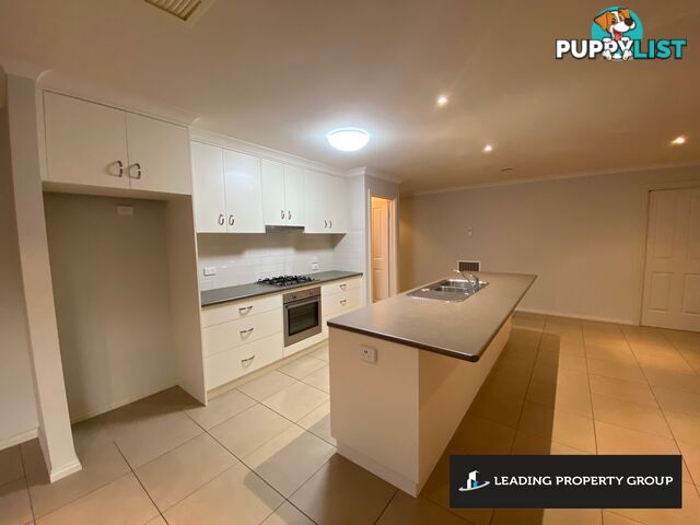 82 Cornwall Avenue LAVINGTON NSW 2641