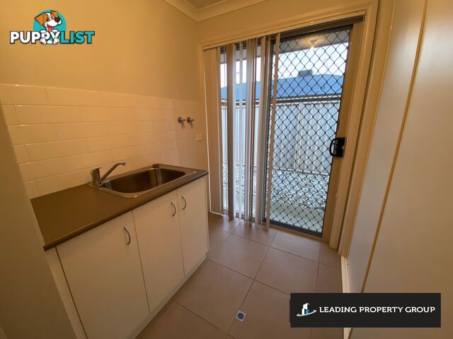 82 Cornwall Avenue LAVINGTON NSW 2641