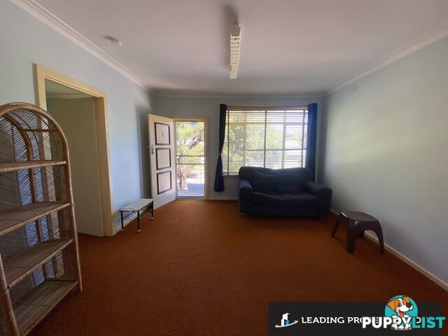 1 476 Schubach Street EAST ALBURY NSW 2640