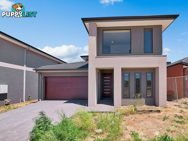 8 Owlcat Avenue CLYDE NORTH VIC 3978