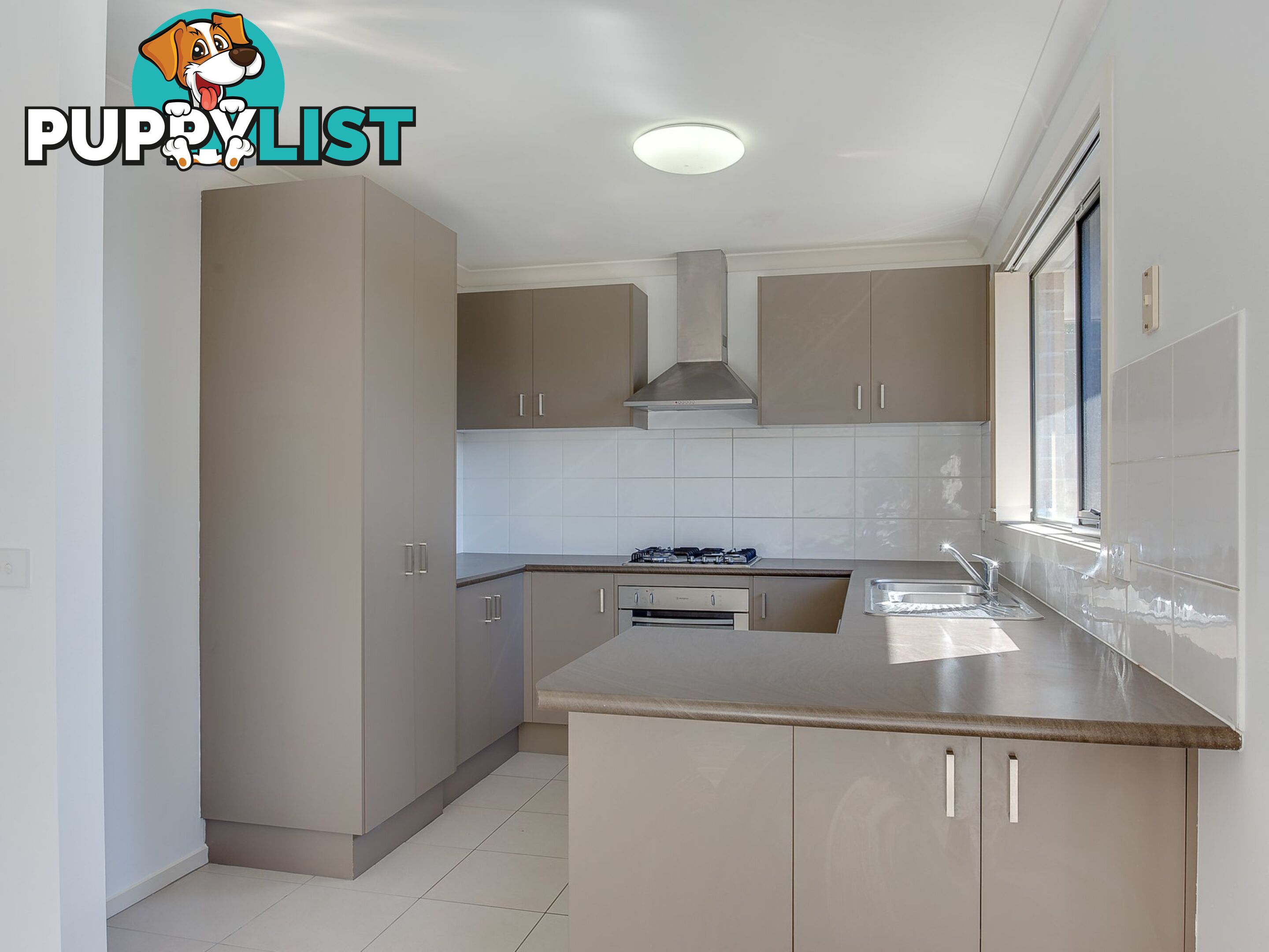 13/10 Kingfisher Court HASTINGS VIC 3915