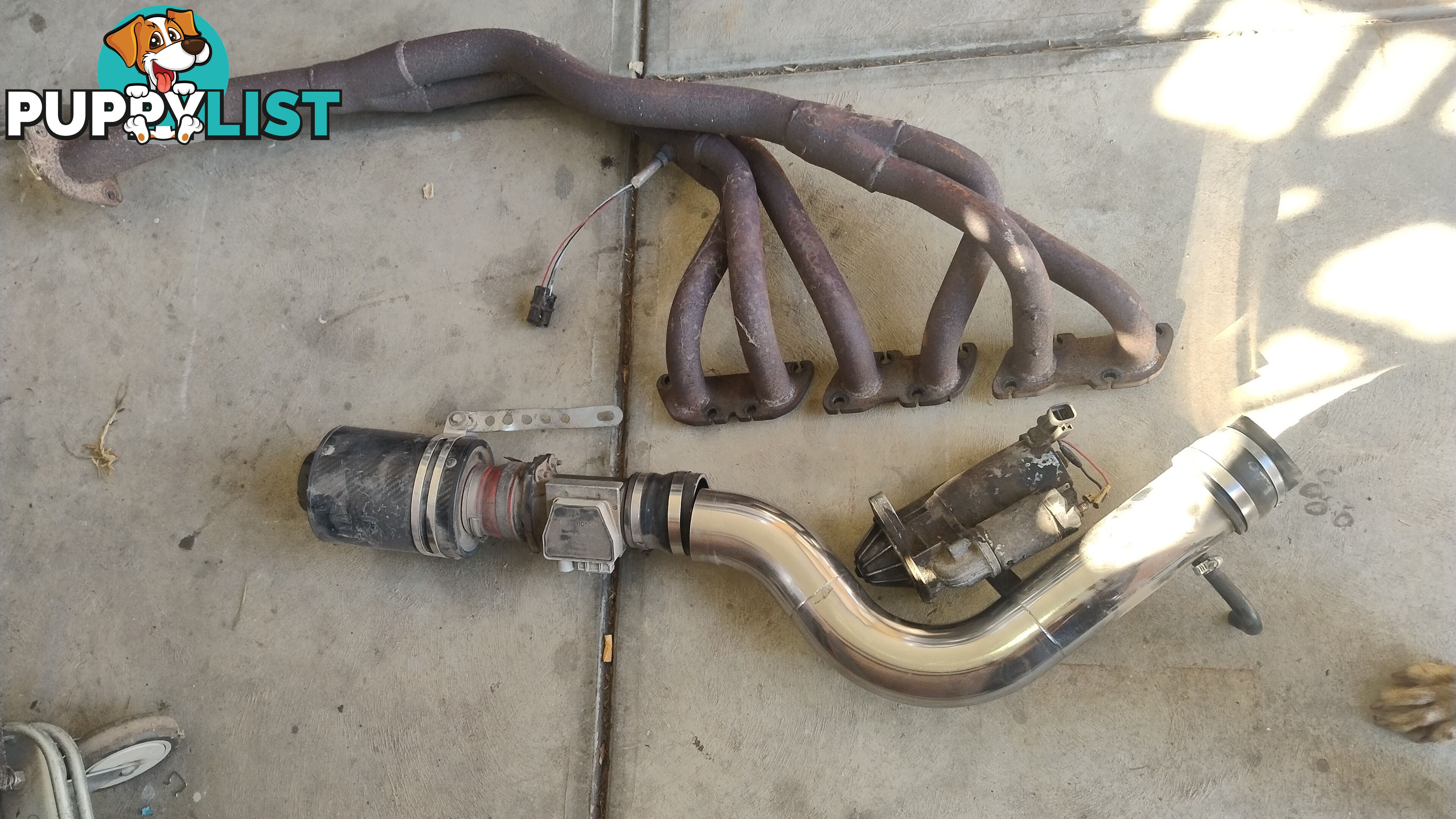 RB30 complete with 5 speed gearbox complete