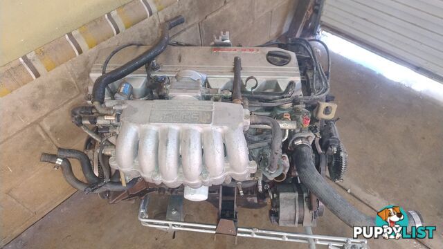 RB30 complete with 5 speed gearbox complete
