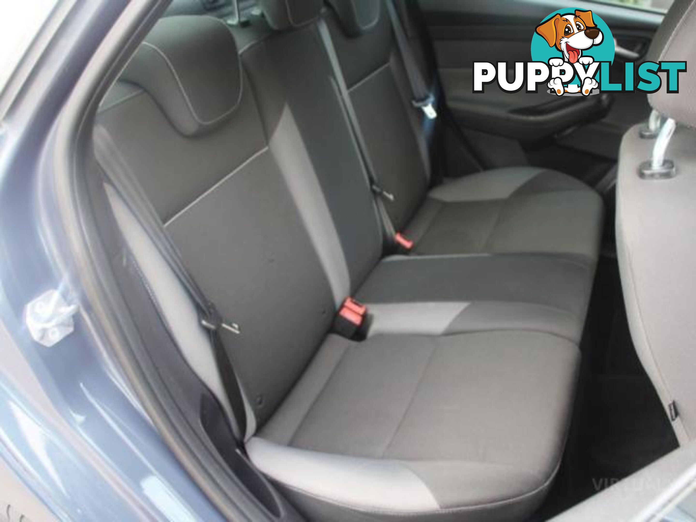 2012 FORD FOCUS TREND LW  SEDAN