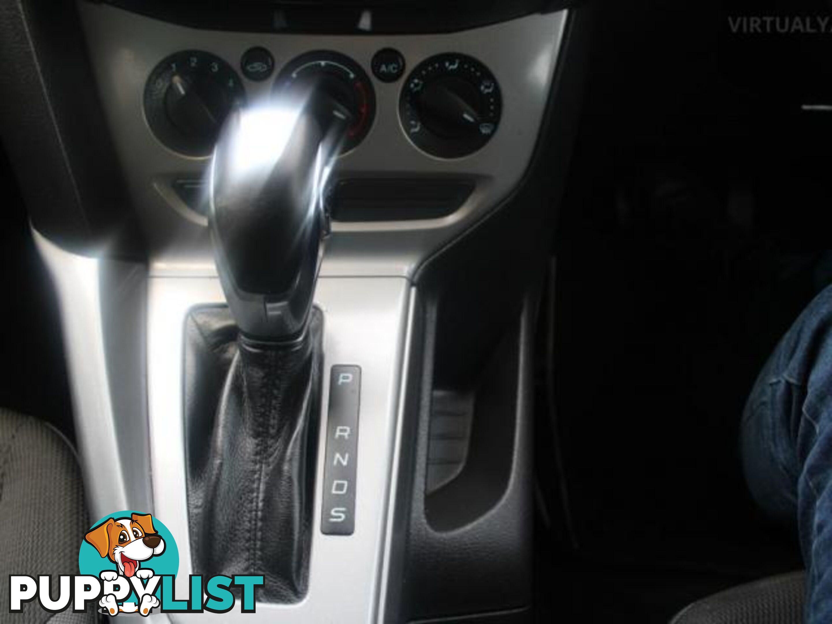 2012 FORD FOCUS TREND LW  SEDAN