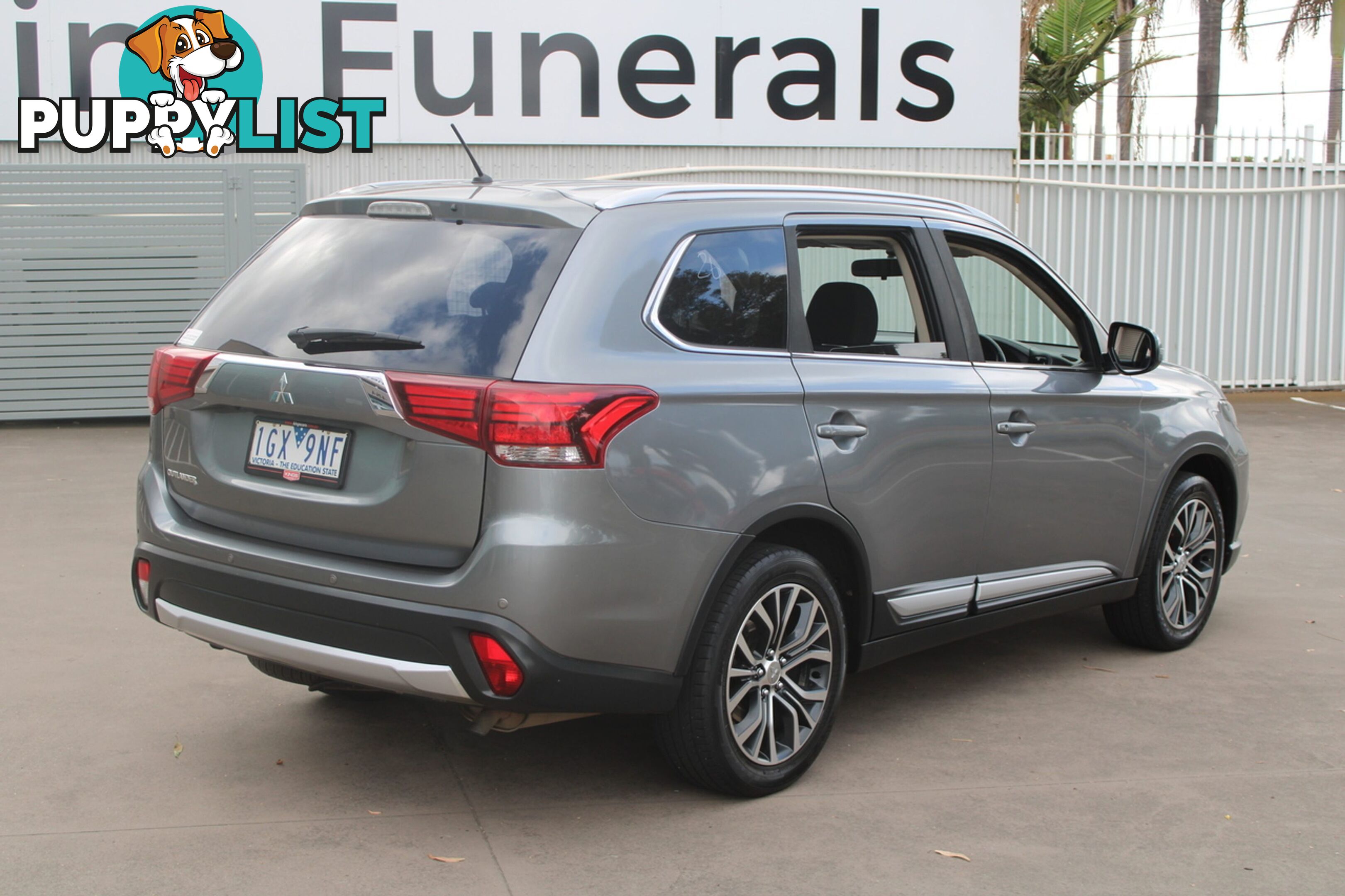 2016 MITSUBISHI OUTLANDER ZK  WAGON