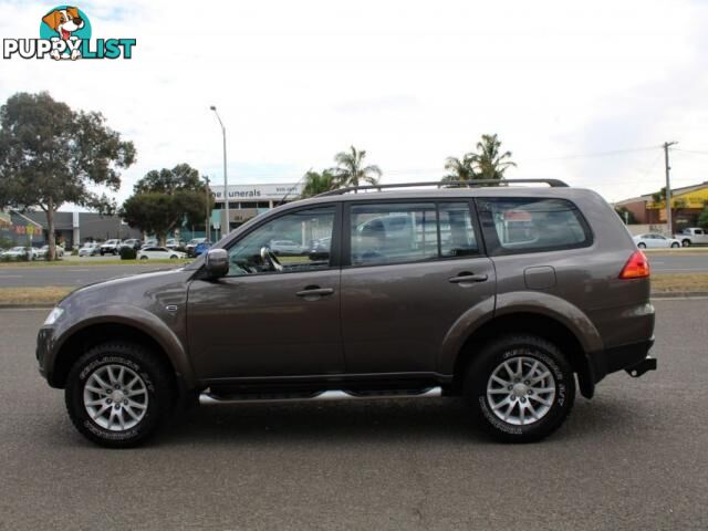 2013 MITSUBISHI CHALLENGER LS (5 SEAT) (4X4) PB MY13  WAGON