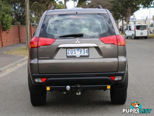 2013 MITSUBISHI CHALLENGER LS (5 SEAT) (4X4) PB MY13  WAGON