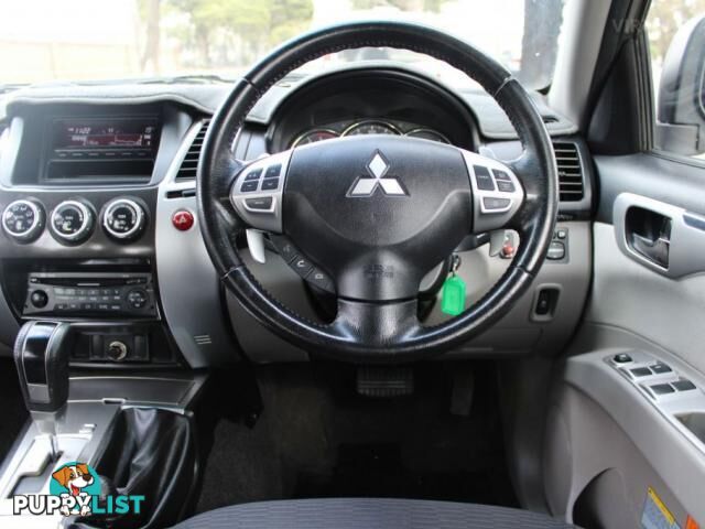2013 MITSUBISHI CHALLENGER LS (5 SEAT) (4X4) PB MY13  WAGON
