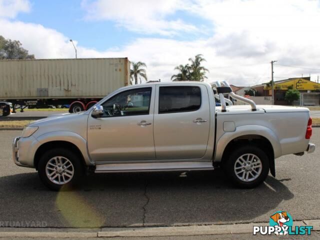 2014 TOYOTA HILUX SR5 (4X4) KUN26R MY14  DUAL CAB